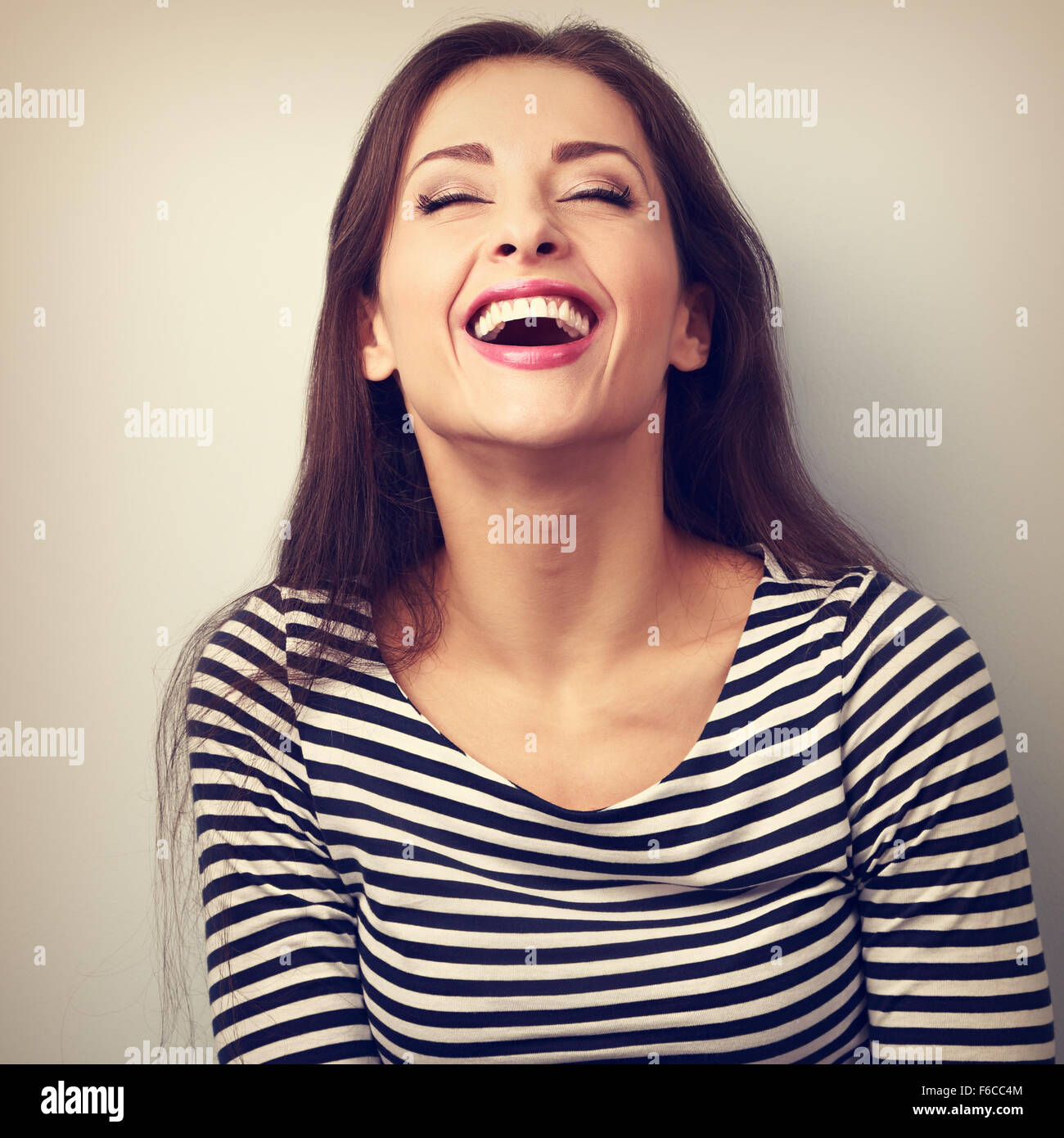 Mouth Open Wide Woman Closeup Stockfotos Und bilder Kaufen Alamy mouth-open-wide-woman-closeup-stockfotos-und-bilder-kaufen-alamy