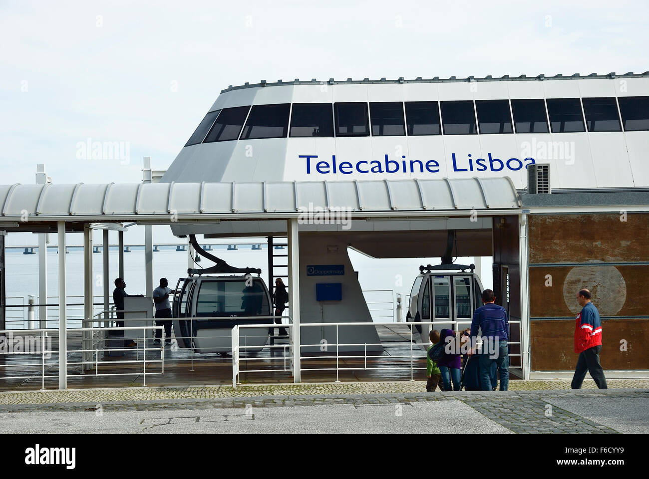 Die Seilbahn Park der Nationen, auch genannt der Cable Car Expo. Lissabon. Portugal. Europa. Stockfoto