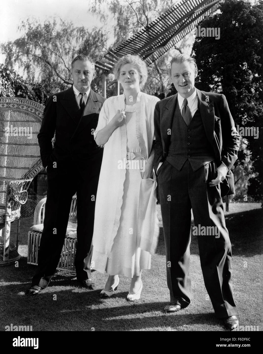 Datum der Freigabe: 24. März 1933. FILMTITEL: Rasputin und die Kaiserin. STUDIO: Metro-Goldwyn-Mayer (MGM). PLOT:. Im Bild: JOHN BARRYMORE als Prinz Paul Chegodieff, ETHEL BARRYMORE als Zarin Alexandra und LIONEL BARRYMORE als Grigori Rasputin. Stockfoto