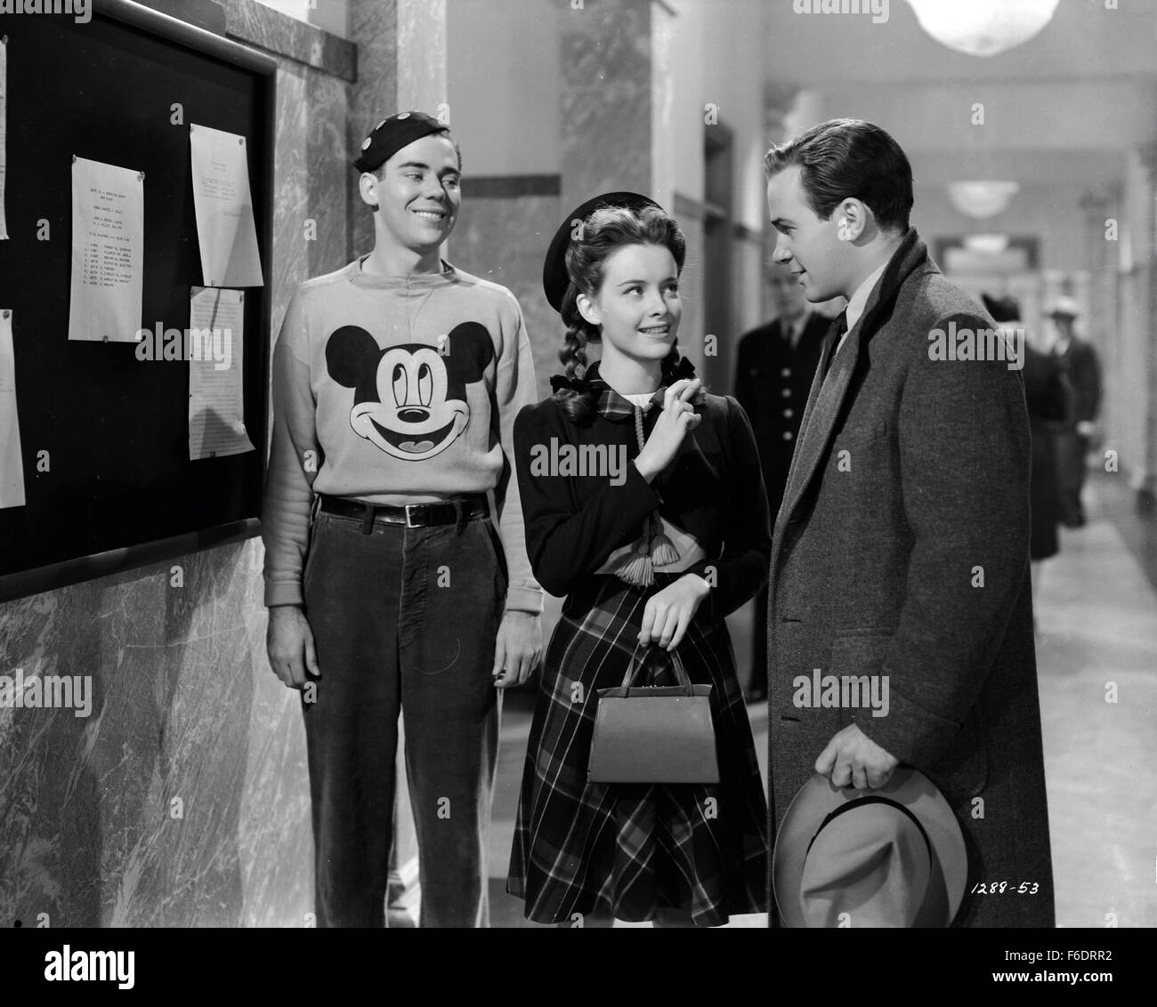 Datum der Freigabe: 2. August 1943. FILMTITEL: Junge Ideen. STUDIO: Metro-Goldwyn-Mayer (MGM). PLOT:. Im Bild: SUSAN PETERS als Susan Evans. Stockfoto