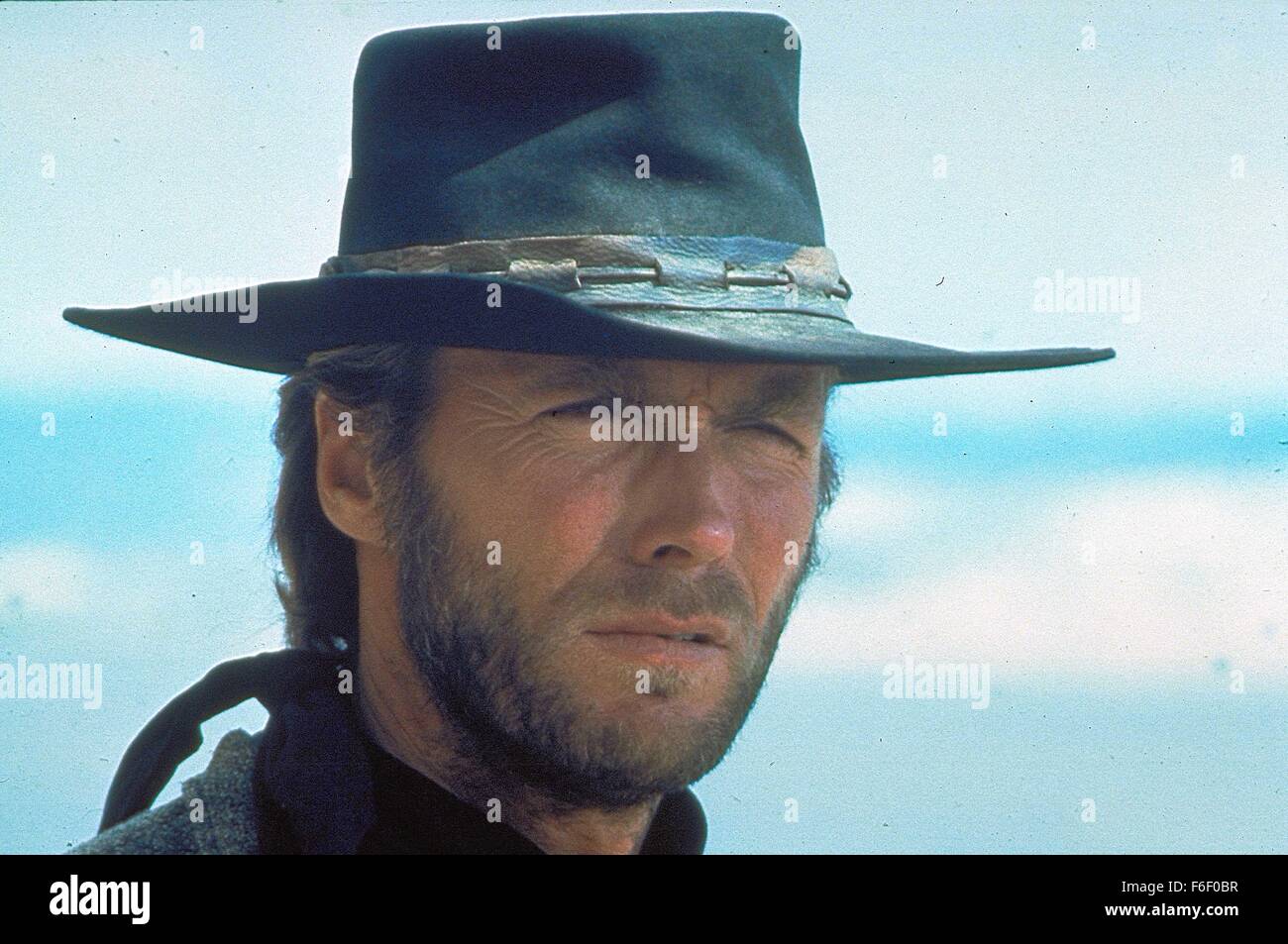 5. August 1973; Hollywood, Kalifornien, USA; CLINT EASTWOOD als der Fremde in der westlichen Drama '' High Plains Drifter"unter der Regie von Clint Eastwood. Stockfoto