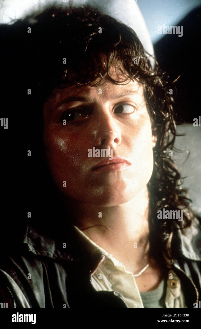 17. August 1979; London, UK; SIGOURNEY WEAVER stars wie Ripley in der Sci-Fi-Thriller "Alien: The Directors Cut" unter der Regie von Ridley Scott. Stockfoto