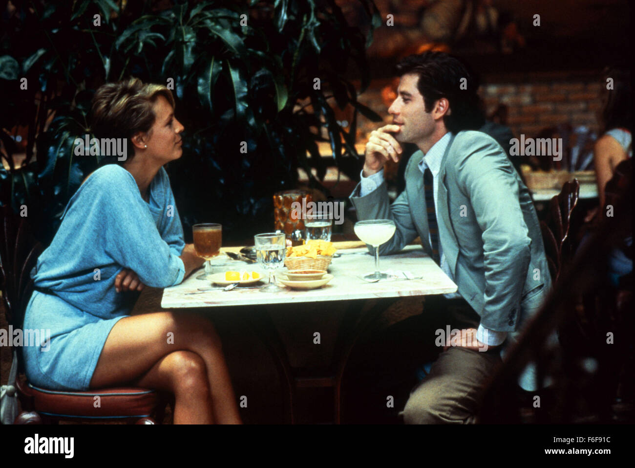 1. Mai 1985; Hollywood, Kalifornien, USA; JOHN TRAVOLTA und Curtis star als Adam Lawrence und Jessie in dem romantischen Drama, das "Perfekte" unter der Regie von James Bridges. Stockfoto