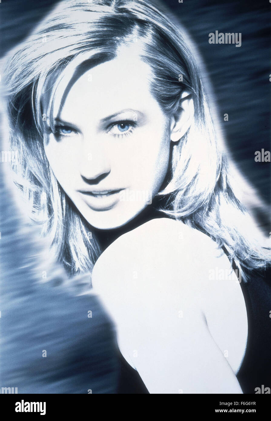 4. April 1997; Los Angeles, Kalifornien, USA; Schauspielerin JOEY LAUREN ADAMS stars wie Alyssa Jones in der romantischen Komödie von Miramax "Chasing Amy." Stockfoto