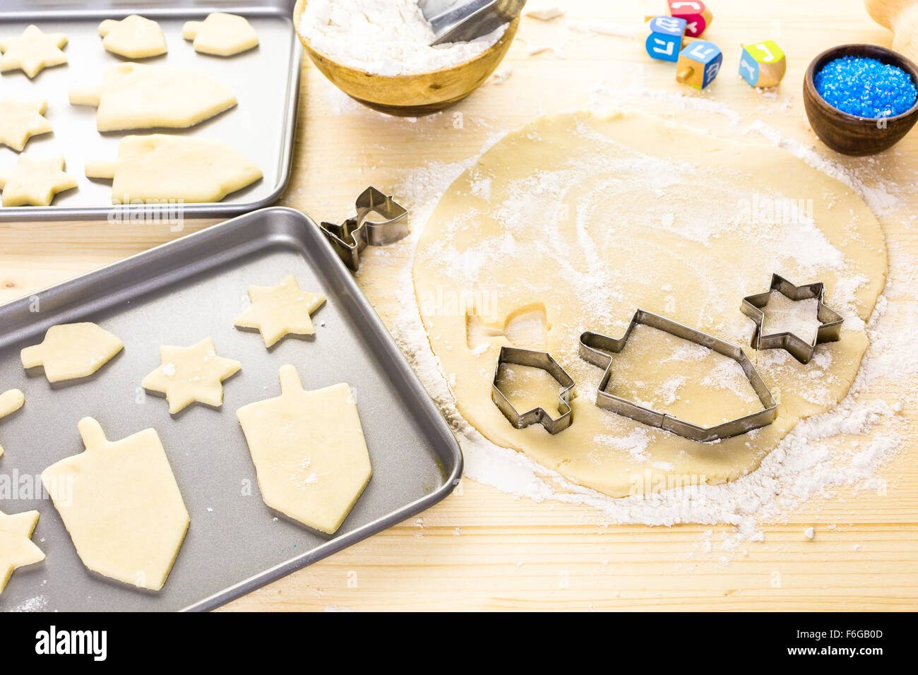 Zucker backen für Chanukka. Stockfoto