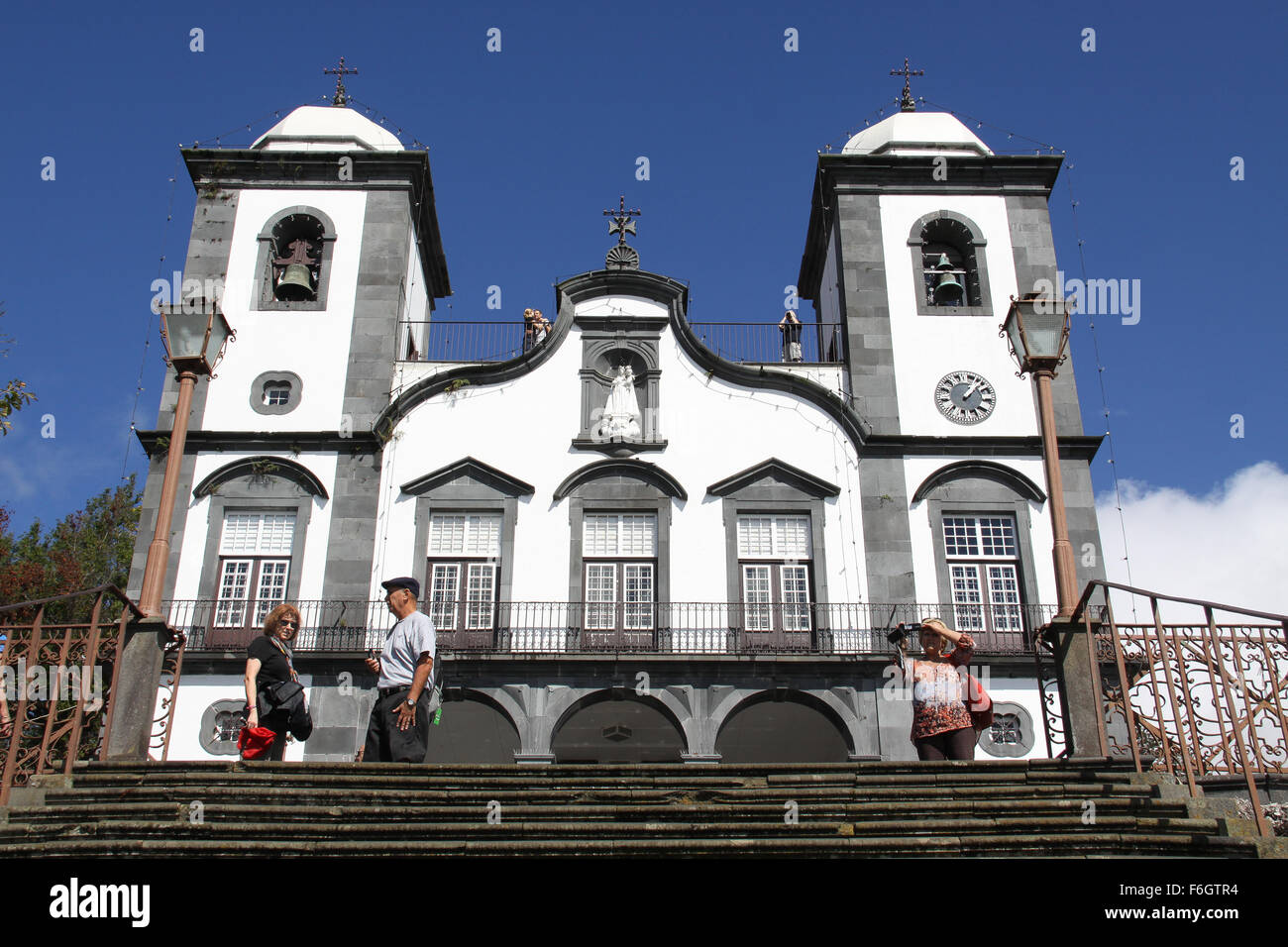 Prachtvolle Kirche in Monte, Madeira Stockfoto