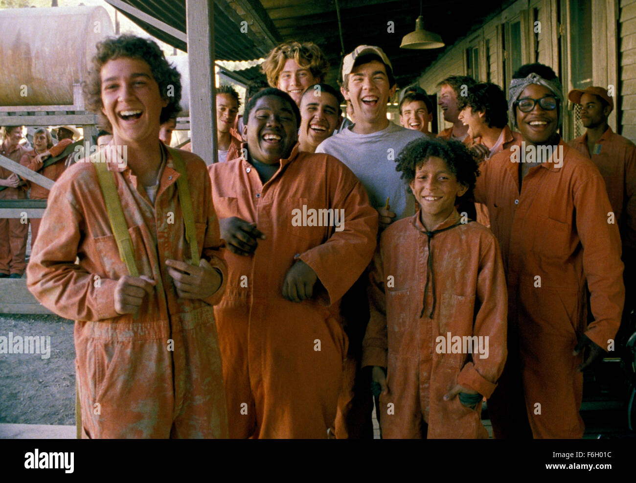 4. Dezember 2001; Hollywood, Kalifornien, USA; Bild von SHIA LABEOUF