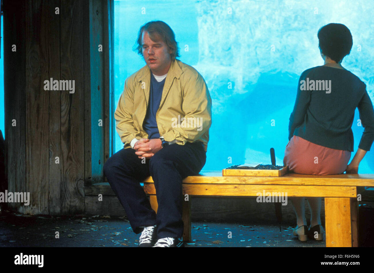 14. Januar 2002; Hollywood, Kalifornien, USA; PHILIP SEYMOUR HOFFMAN als Wilson Joel in dem Drama "Love Liza'' unter der Regie von Todd Louiso. Stockfoto