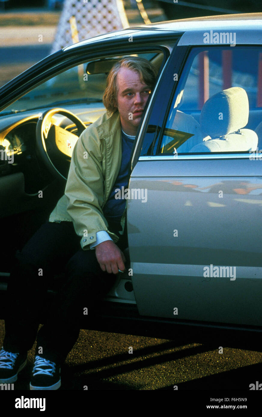 14. Januar 2002; Hollywood, Kalifornien, USA; PHILIP SEYMOUR HOFFMAN als Wilson Joel in dem Drama "Love Liza'' unter der Regie von Todd Louiso. Stockfoto