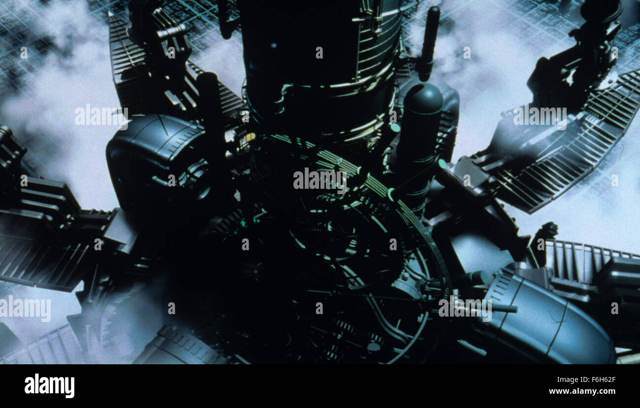 Datum der Freigabe: 25. Januar 2002. FILMTITEL: Metoroporisu - STUDIO: Columbia TriStar Film. PLOT: Kenichi und seinem Onkel Shunsaku Ban müssen das Geheimnis hinter Roboter Mädchen Tima finden. Bild: Filmszene. Stockfoto