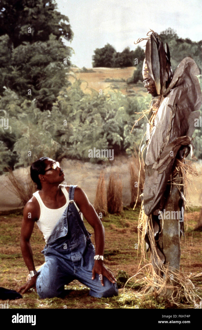 24. Mai 2002; Hollywood, Kalifornien, USA; Schauspieler LANCE CROUTHER als Pootie Tang und Schauspieler CHRIS ROCK als JB/Radio DJ/Pootie Vater Star in "Pootie Tang" unter der Regie von LOUIS C.K.  (Bild Kredit:) Stockfoto