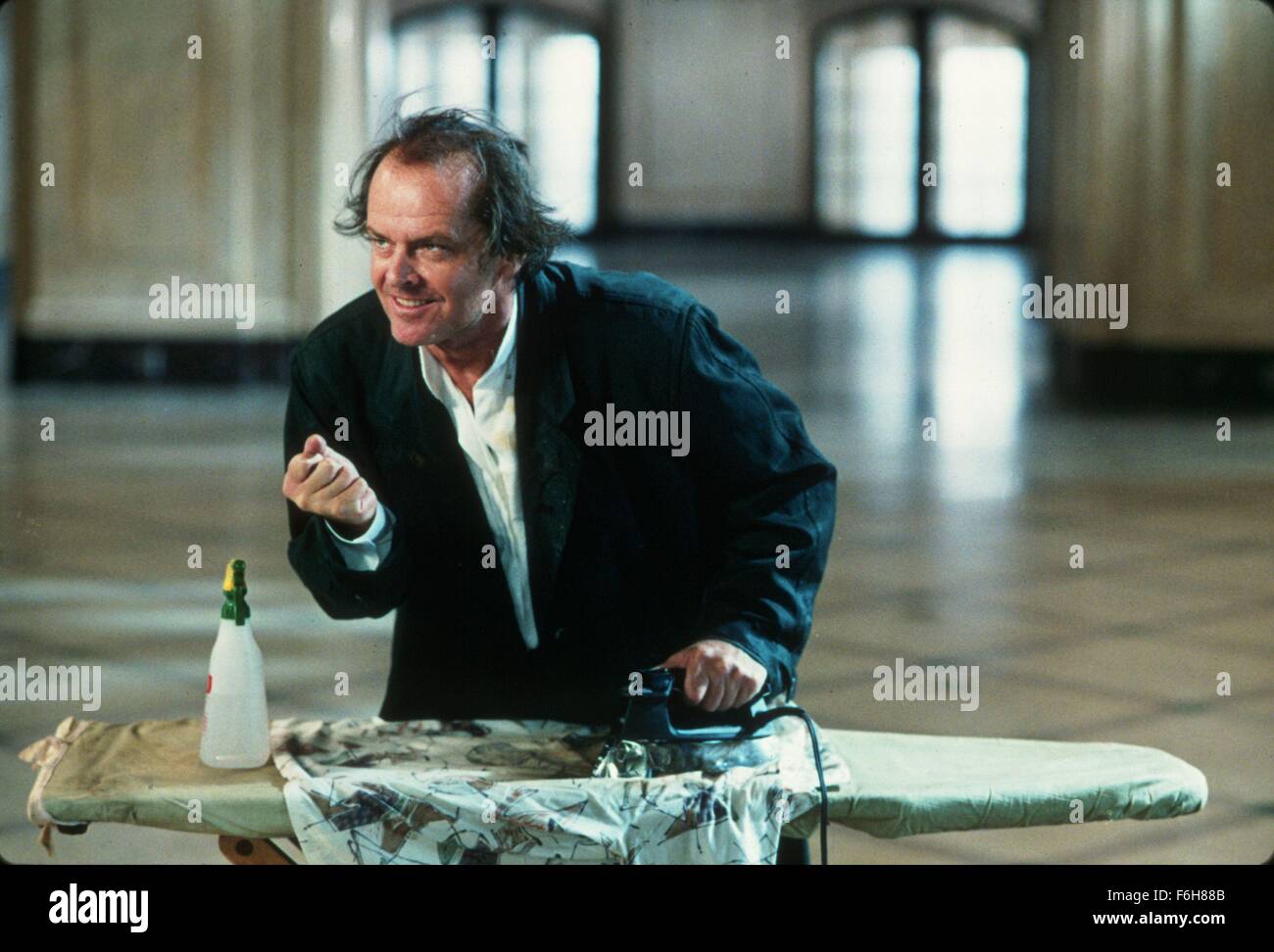 Filmtitel 1987: die Hexen von EASTWICK, abgebildet: bügeln. (Bild Kredit: SNAP) Stockfoto