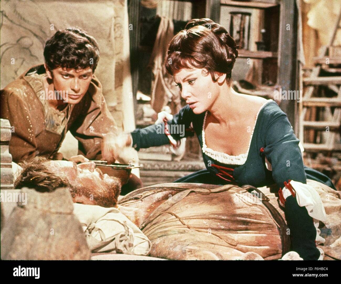 1965, Filmtitel: Agonie und Ekstase, Regie: CAROL REED, abgebildet: DIANE CILENTO, CHARLTON HESTON. (Bild Kredit: SNAP) Stockfoto