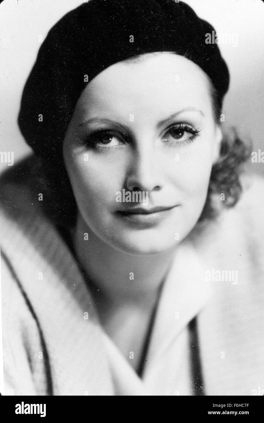1929, Filmtitel: KISS, Regie: JACQUES FEYDER, Studio: MGM, abgebildet: GRETA GARBO, Kopfschuss, PORTRAIT, STUDIO. (Bild Kredit: SNAP) Stockfoto