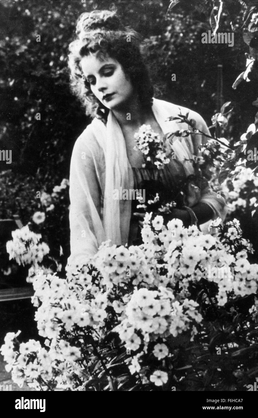 1924, Filmtitel: Geschichte von Gösta BERLING, Regisseur: MAURITZ STILLER, abgebildet: GRETA GARBO. (Bild Kredit: SNAP) Stockfoto