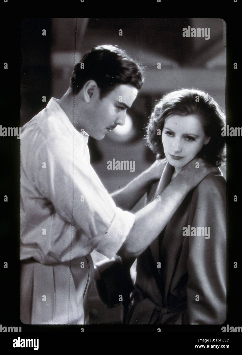 1929, Filmtitel: Einzelzimmer STANDARD, Regie: JOHN S ROBERTSON, Studio: MGM, im Bild: NILS ASTHER, GRETA GARBO. (Bild Kredit: SNAP) Stockfoto