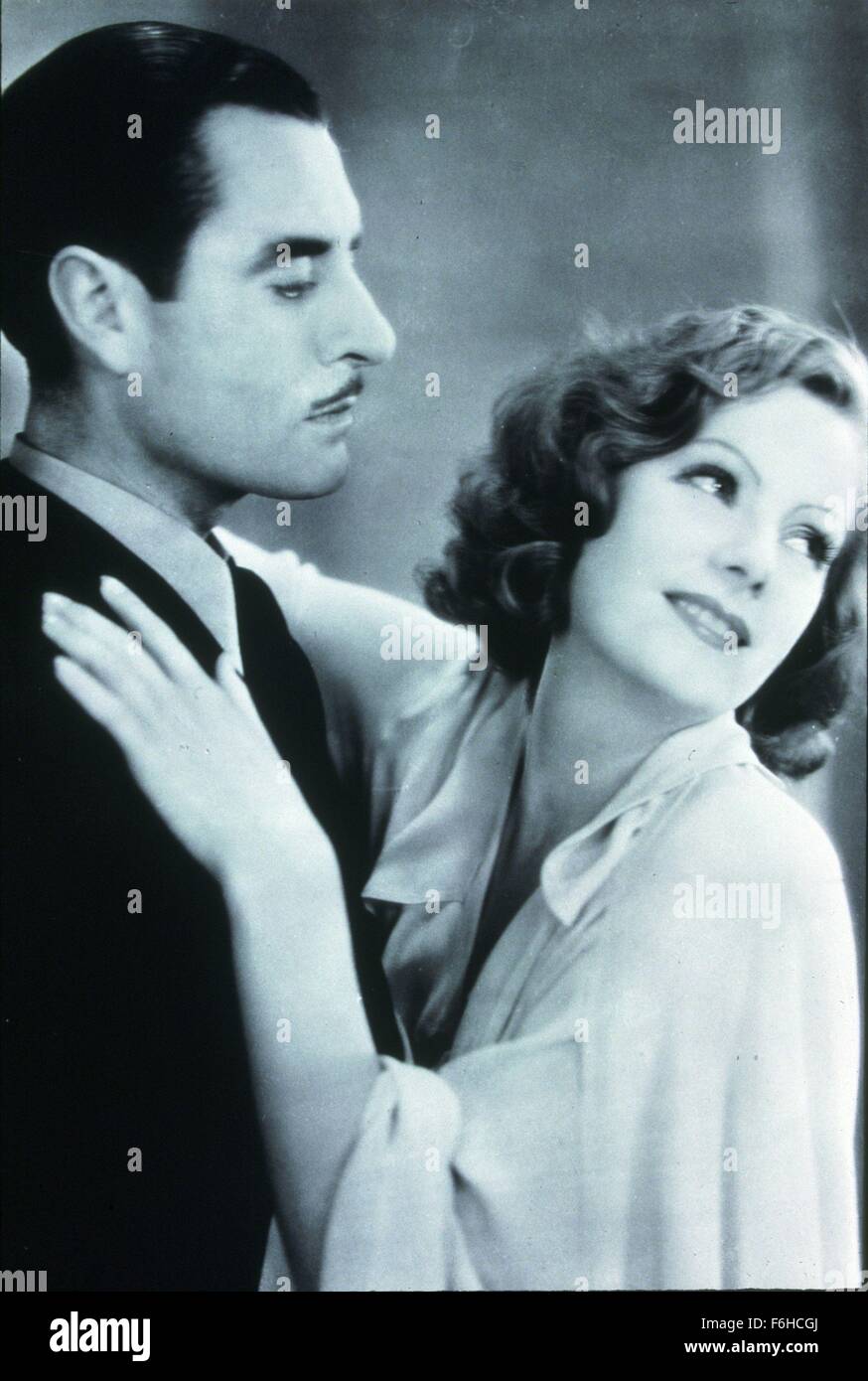 1929, Filmtitel: WOMAN OF AFFAIRS, Regie: CLARENCE BROWN, Studio: MGM, abgebildet: CLARENCE BROWN, GRETA GARBO. (Bild Kredit: SNAP) Stockfoto