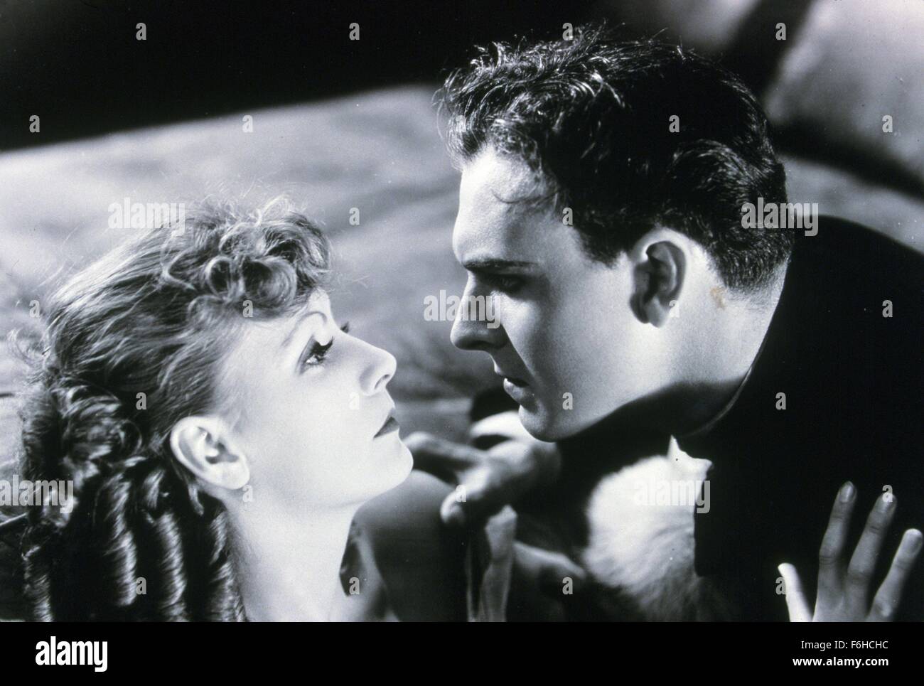 1930, Filmtitel: Romantik, Regie: CLARENCE BROWN, Studio: MGM, abgebildet: CLARENCE BROWN, GRETA GARBO. (Bild Kredit: SNAP) Stockfoto