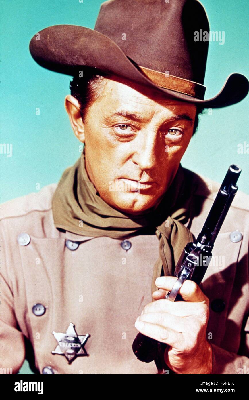 1967, Filmtitel: EL DORADO, Regie: HOWARD HAWKES, Studio: PARAMOUNT, abgebildet: Kleidung, HOWARD HAWKES, ROBERT MITCHUM. (Bild Kredit: SNAP) Stockfoto