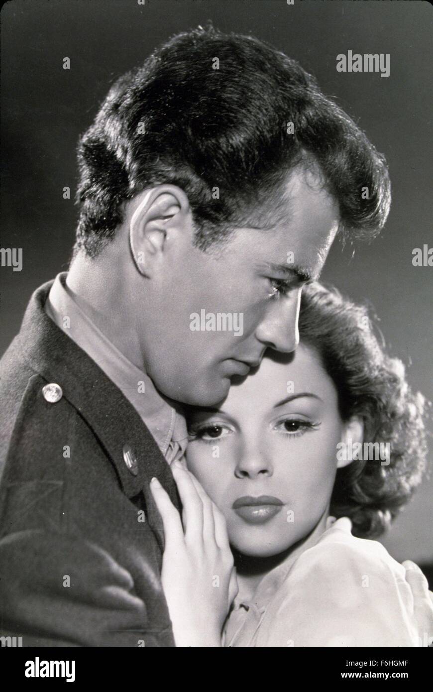 1945, Filmtitel: Uhr, Regie: VINCENTE MINNELLI, Studio: MGM, abgebildet: JUDY GARLAND, VINCENTE MINNELLI, Romantik. (Bild Kredit: SNAP) Stockfoto
