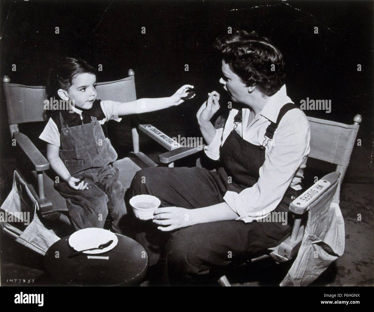 1950, Filmtitel: Sommertheater, Regie: CHARLES WALTERS, Studio: MGM, abgebildet: JUDY GARLAND, LIZA MINNELLI. (Bild Kredit: SNAP) Stockfoto