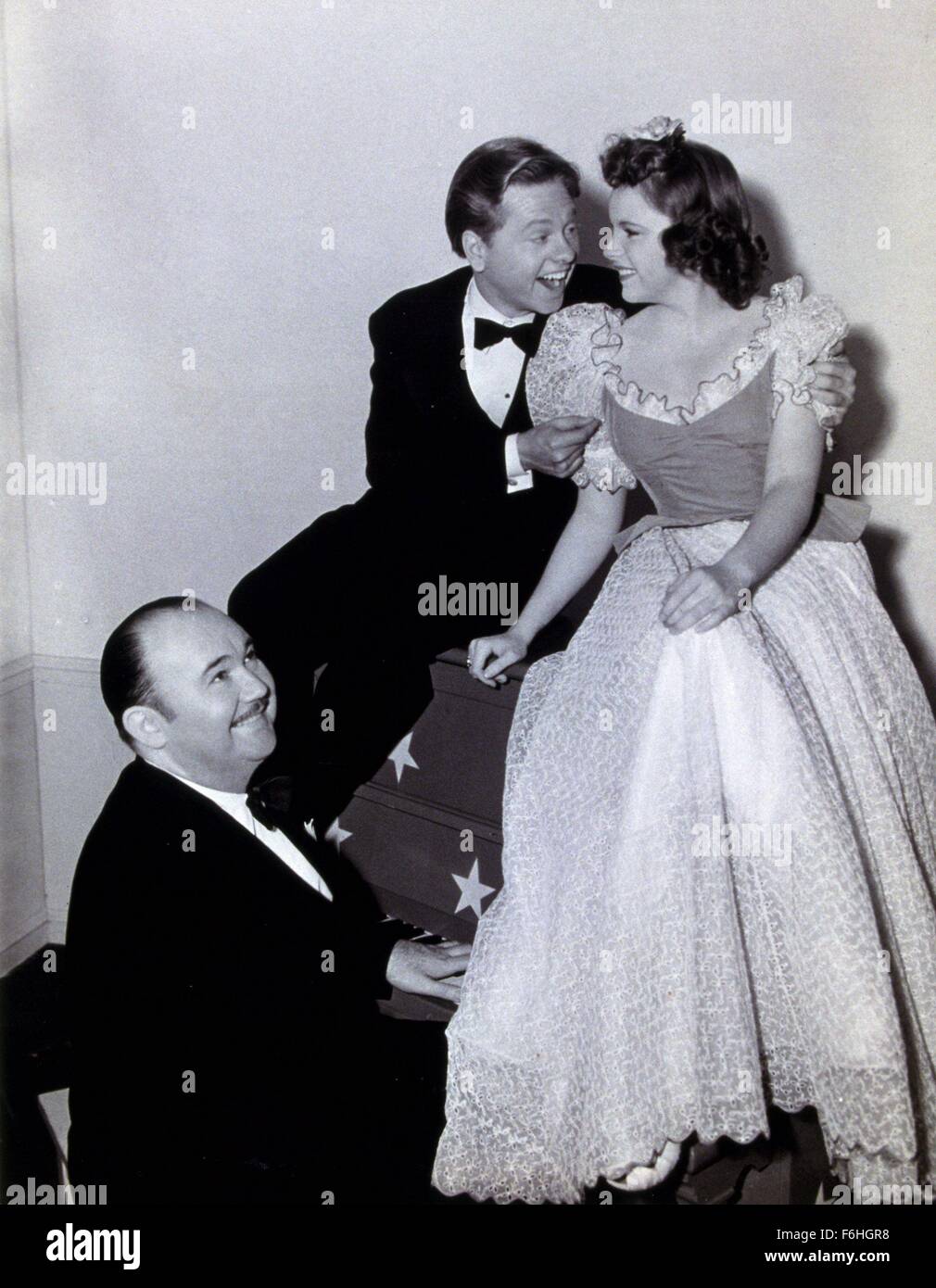 1940, Filmtitel: STRIKE UP THE BAND, Regisseur: BUSBY BERKELEY, Studio: MGM, abgebildet: BUSBY BERKELEY, JUDY GARLAND, MICKEY ROONEY. (Bild Kredit: SNAP) Stockfoto