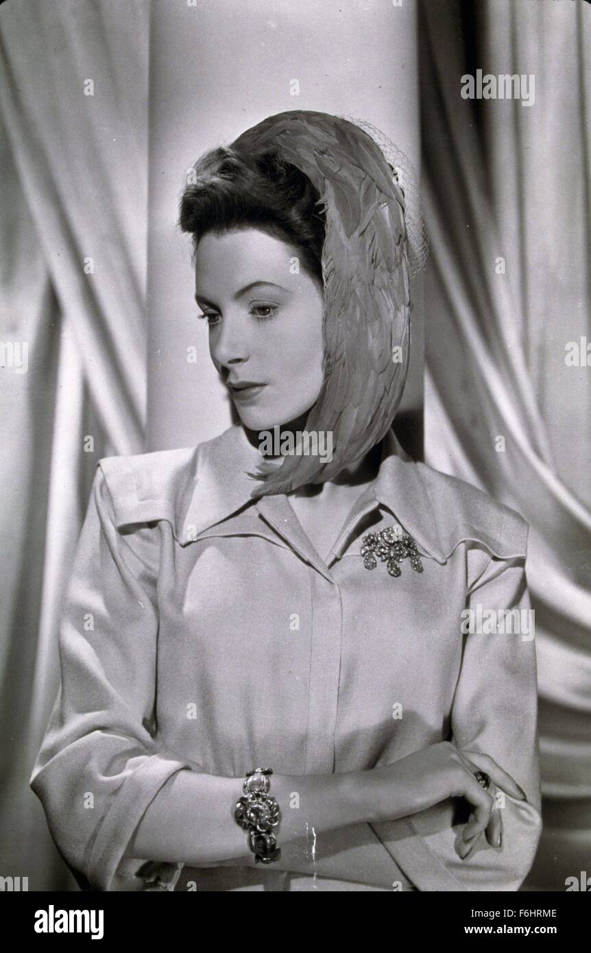 1943, Filmtitel: LIFE AND DEATH OF COLONEL BLIMP, Regie: MICHAEL / EMERIC PRESSBURGER POWELL, Studio: ENGLAND, im Bild: DEBORAH KERR, MICHAEL / EMERIC PRESSBURGER POWELL, STUDIO, PORTRAIT. (Bild Kredit: SNAP) Stockfoto