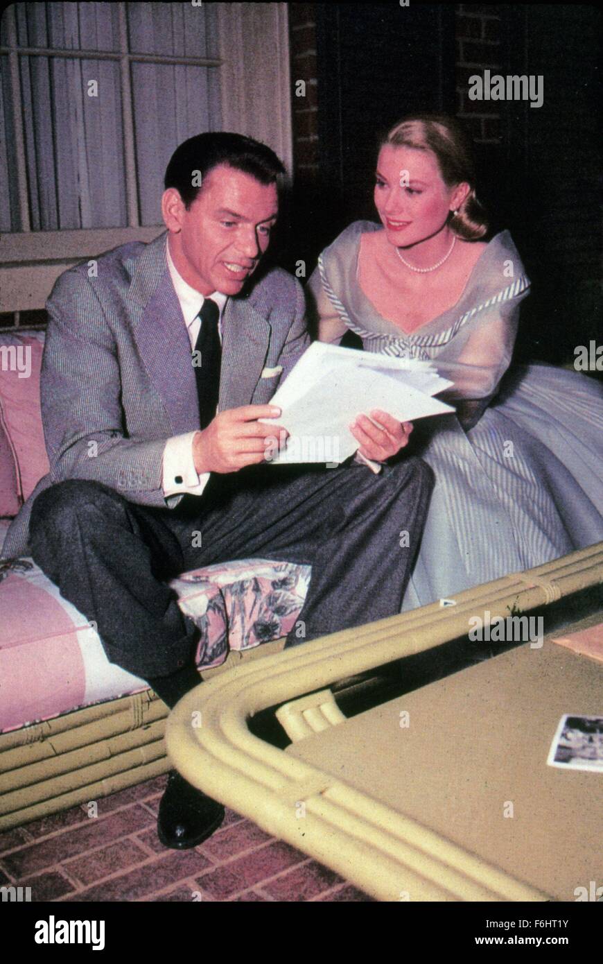 1956, Filmtitel: HIGH SOCIETY, Regie: CHARLES WALTERS, Studio: MGM, im Bild: GRACE KELLY, FRANK SINATRA. (Bild Kredit: SNAP) Stockfoto