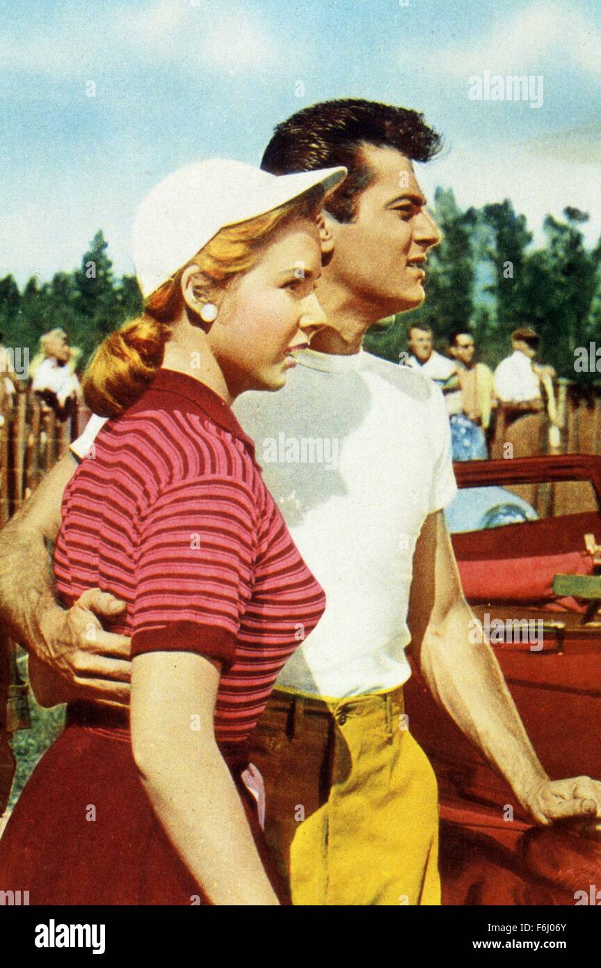 1954, Filmtitel: JOHNNY DARK, Regie: GEORGE SHERMAN, Studio: UNIV, abgebildet: TONY CURTIS, PIPER LAURIE. (Bild Kredit: SNAP) Stockfoto