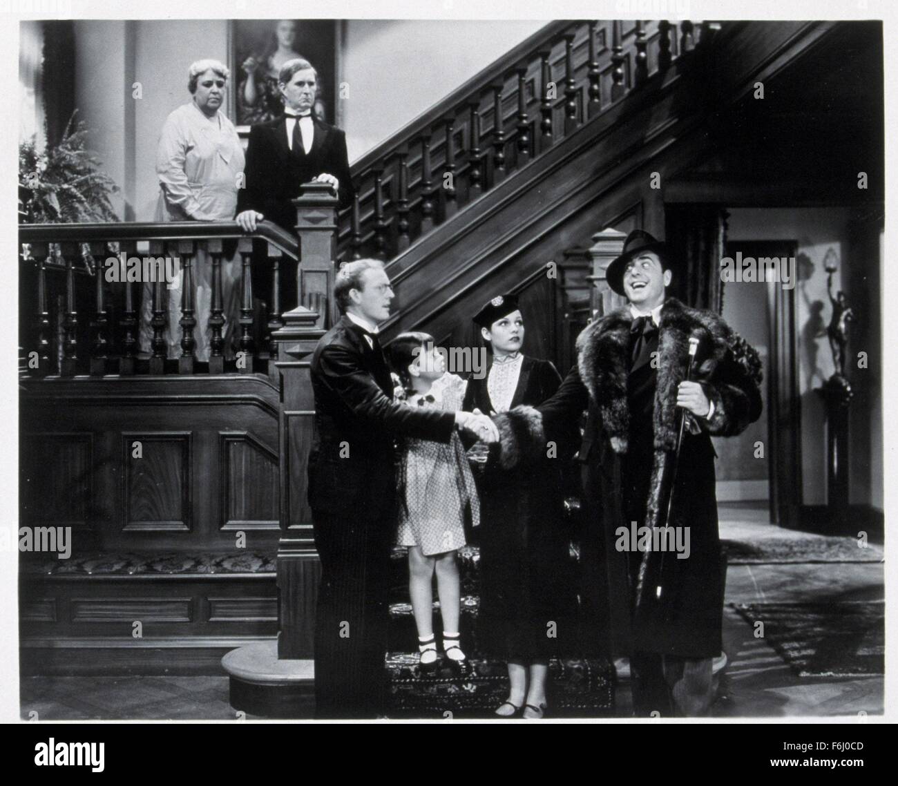 1935, Filmtitel: PADDY O' Day, Regie: LEWIS SEILER, Studio: FOX, im Bild: JANE DARWELL, ENSEMBLE, GEORGE GIVOT, RITA CANSINO, LEWIS SEILER, RUSSELL SIMPSON, PINKY TOMLIN. (Bild Kredit: SNAP) Stockfoto