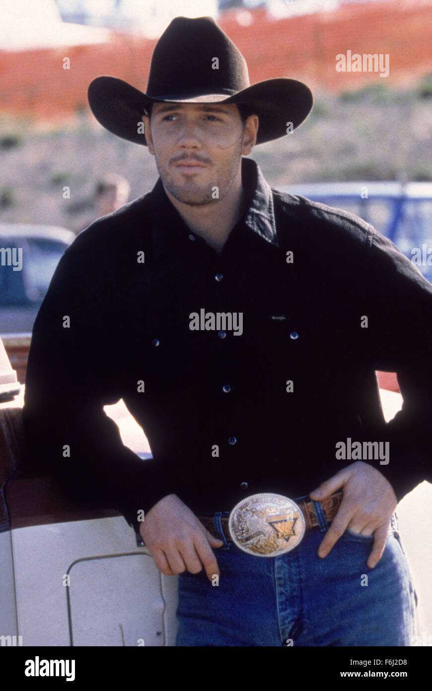 Erscheinungsdatum: 3. September 2002. FILMTITEL: Cowboy Up. STUDIO: Orchidee-Produktionen. PLOT:. Im Bild: MARCUS THOMAS als Ely Braxton. Stockfoto