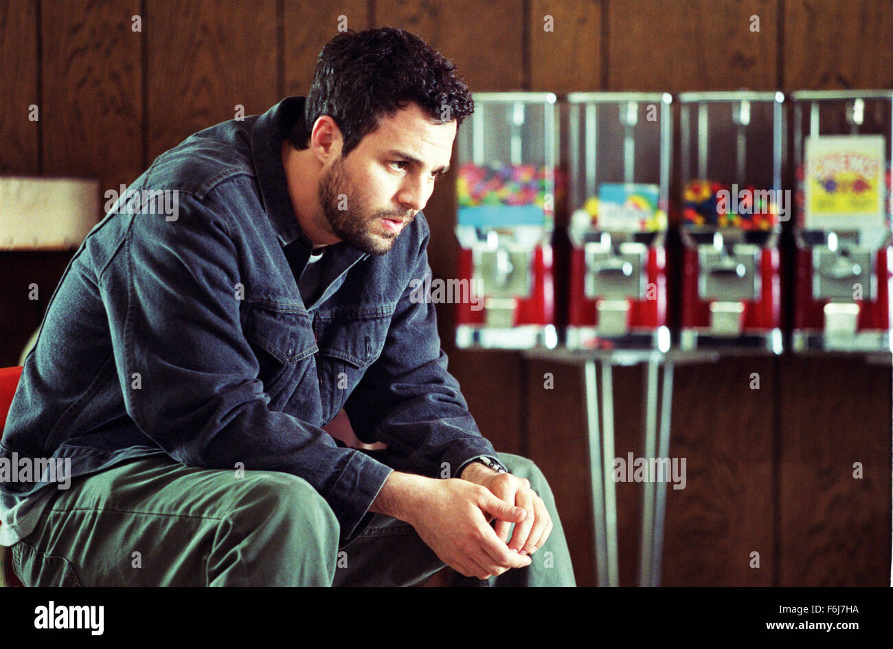 10. Februar 2003; Hollywood, Kalifornien, USA; MARK RUFFALO als Lee in dem romantischen Drama '' mein Leben ohne mich"unter der Regie von Isabel Coixet. Stockfoto