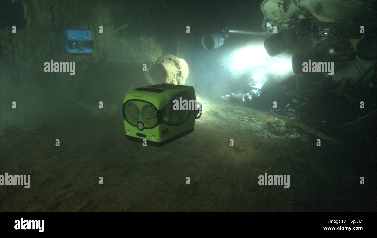 31. März 2003; Hollywood, Kalifornien, USA; Unterwasser Schuss von der Titanic aus der Familie Dokumentation '' Ghosts of the Abyss'' unter der Regie von James Cameron. Stockfoto