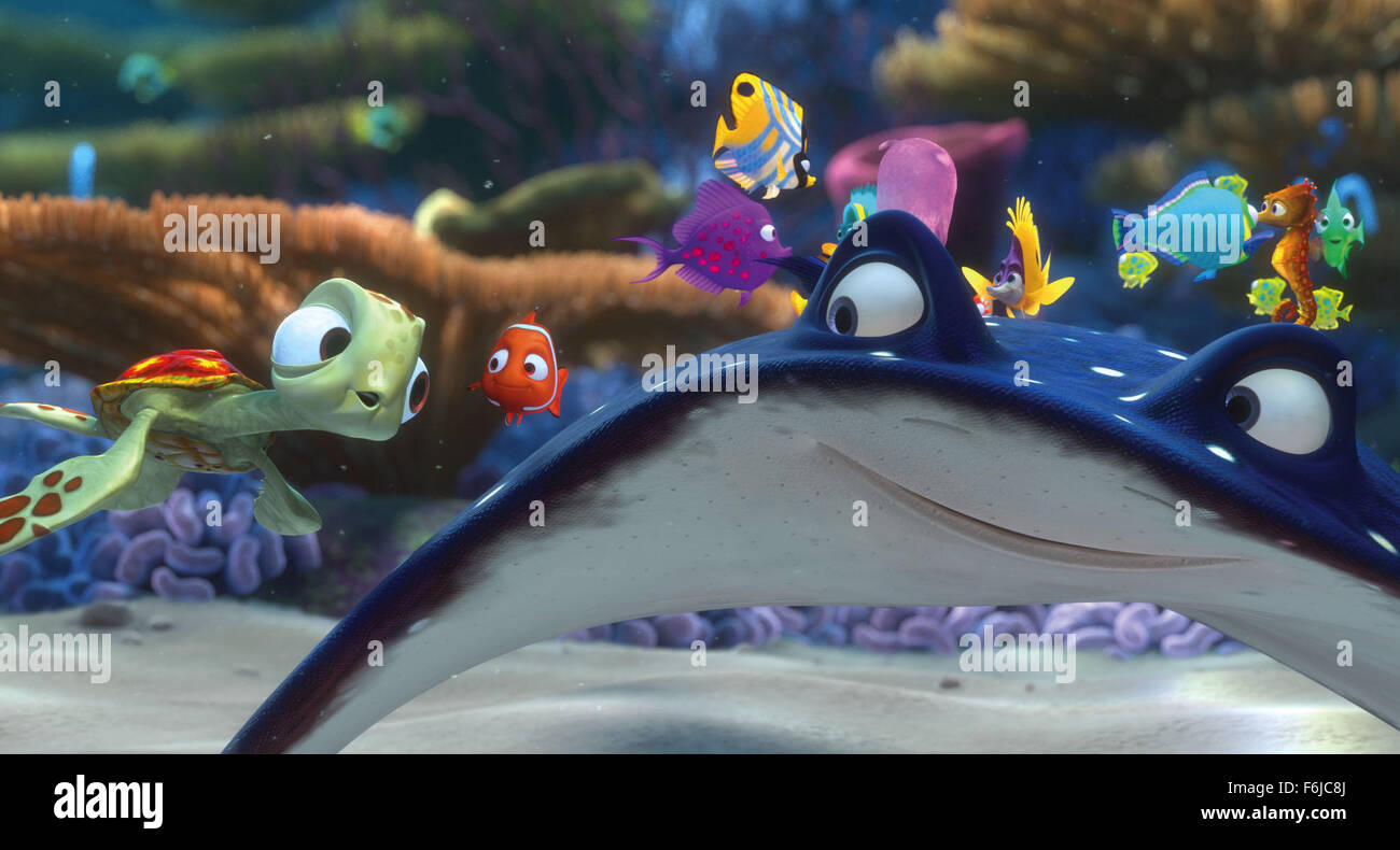 30. Mai 2003; Richmond, Kalifornien, USA; Mit den Stimmen von ALBERT BROOKS als Marlin, ELLEN DeGENERES als Dory, ALEXANDER GOULD als Nemo und WILLEM DAFOE als Gill in "Findet Nemo." Stockfoto