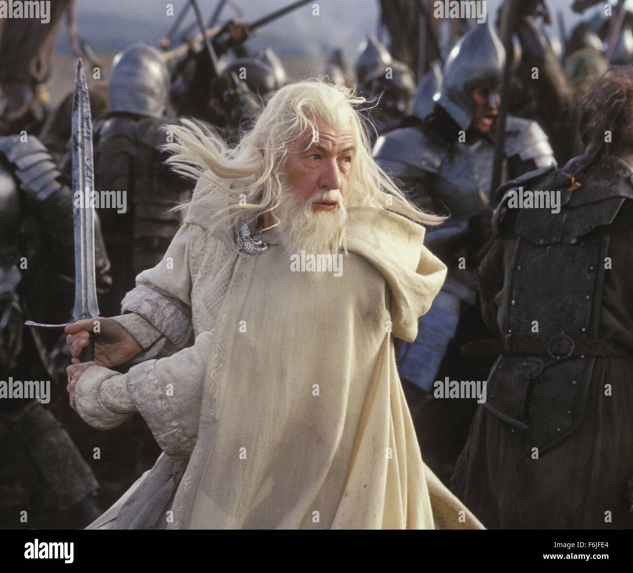 4. Dezember 2003; Hollywood, Kalifornien, USA; Schauspieler IAN MCKELLEN, die Sterne als Gandalf in der epischen Fantasy-Trilogie "der Herr der Ringe: die Rückkehr des Königs". Stockfoto