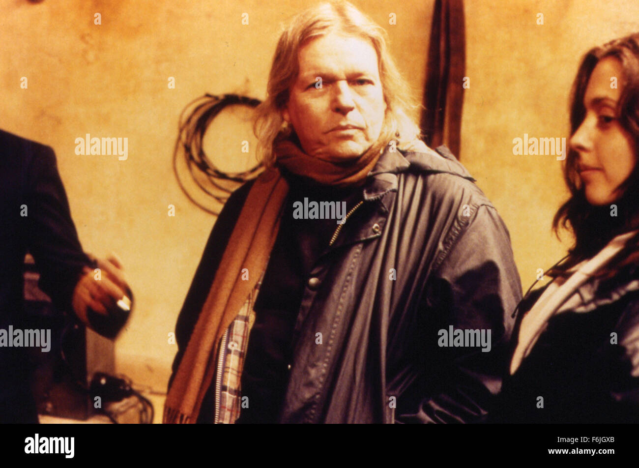 19. März 2004; Madrid, Spanien; Regisseur CHRISTOPHER HAMPTON am Set von packenden Liebesdrama "Imagining Argentina" unter der Regie von Christopher Hampton. Stockfoto