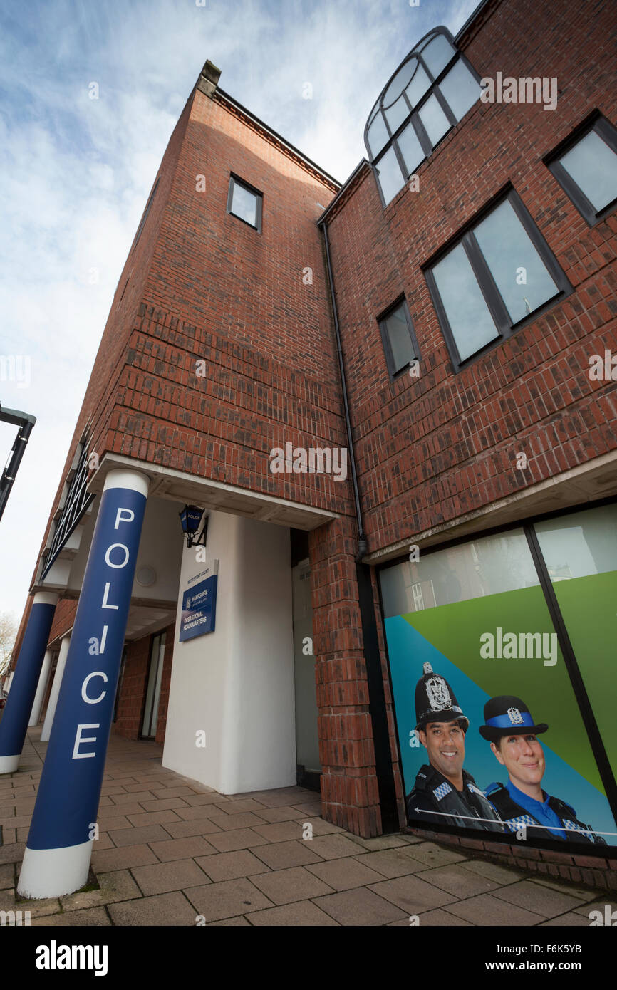 Winchester-Polizeistation und Hampshire Constabulary operativer Leiter Viertel HQ Mottisfont Gericht, Winchester Stockfoto