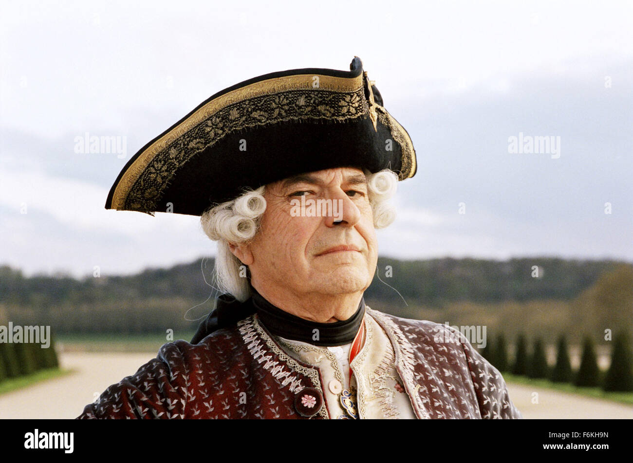 Datum der Freigabe: 20. Oktober 2006. FILMTITEL: Marie Antoinette. STUDIO: Columbia Pictures. PLOT: Die Nacherzählung von Frankreich ist ikonischen aber unglücklichen Königin Marie Antoinette. Von ihrer Verlobung und Heirat mit Louis XVI um 15 Uhr zu ihrer Regierungszeit als Königin um 19 Uhr und ihrer Enthauptung 1793 im Alter von 38 Jahren. IM BILD:. Stockfoto