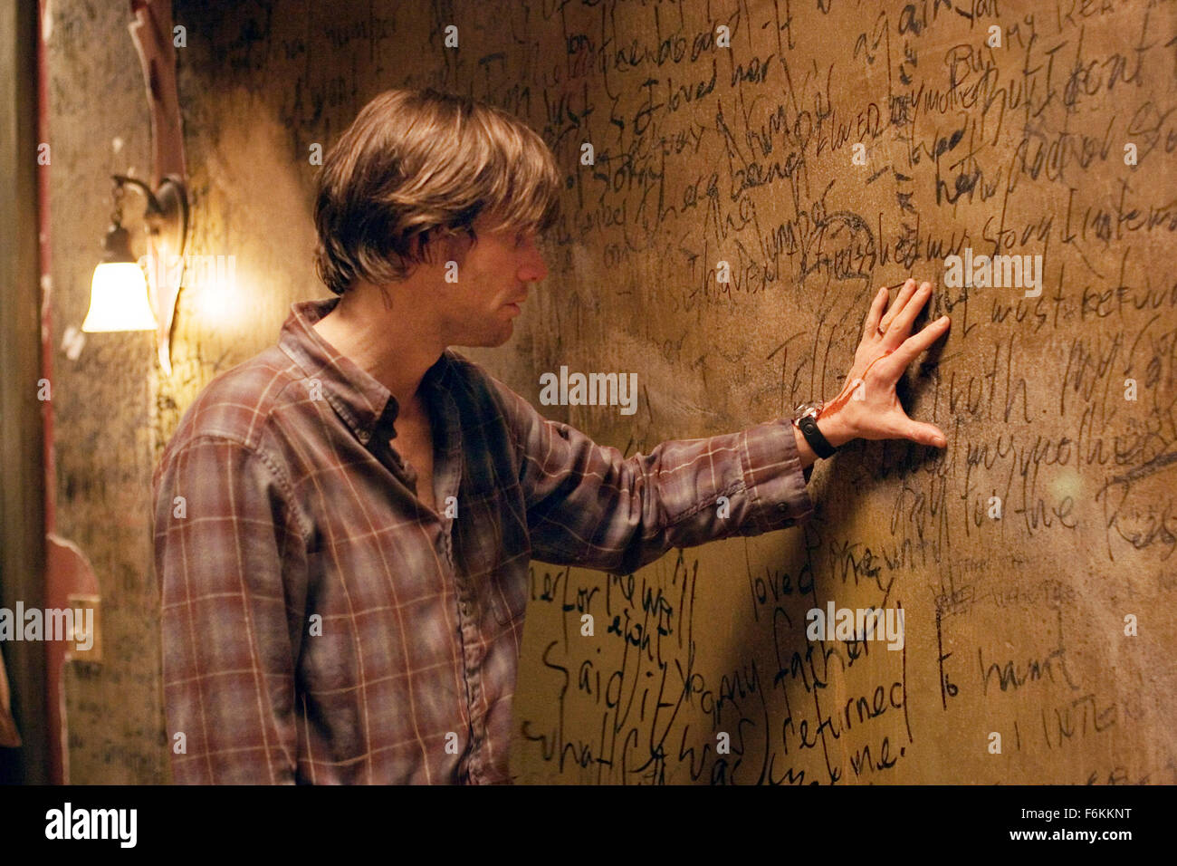 11. Januar 2007; Los Angeles, Kalifornien, USA; Erscheinungsdatum: 23. Februar 2007. Regie: Joel Schumacher. STUDIO: Firma Filme/New Line Cinema. PLOT: Ein Mann (Carrey) wird ein Buch, das scheint beruhen auf seinem Leben, sondern endet mit einem Mord, die noch nicht im wirklichen Leben passieren besessen. Im Bild: Schauspieler JIM CARREY als Walter Sparrow (Fingerling). Obligatorische Credit: Foto von Christine Verlust/New Line Cinema. (c) Copyright 2007 von New Line Cinema Stockfoto