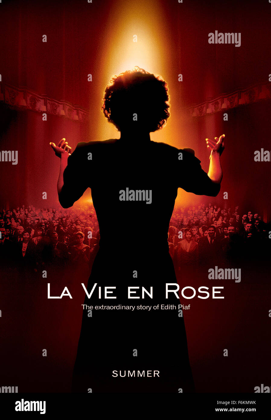 Erscheinungsdatum: 14. Februar 2007. FILMTITEL: La Vie En Rose. STUDIO: Picturehouse Kultur. PLOT: Die Lebensgeschichte der Sängerin Edith Piaf. Bild: Film Kunst. Stockfoto