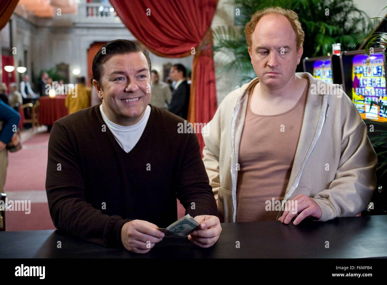 Datum der Freigabe: 2. Oktober 2009. FILMTITEL: The Invention of Lying. STUDIO: Radarbilder. PLOT: Eine Komödie in einer Welt, wo niemand jemals gelogen hat, bis ein Schriftsteller die Gelegenheit zur persönlichen Bereicherung ergreift. Im Bild: RICKY GERVAIS als Mark Bellison und LOUIS c.k. wie Greg. Stockfoto