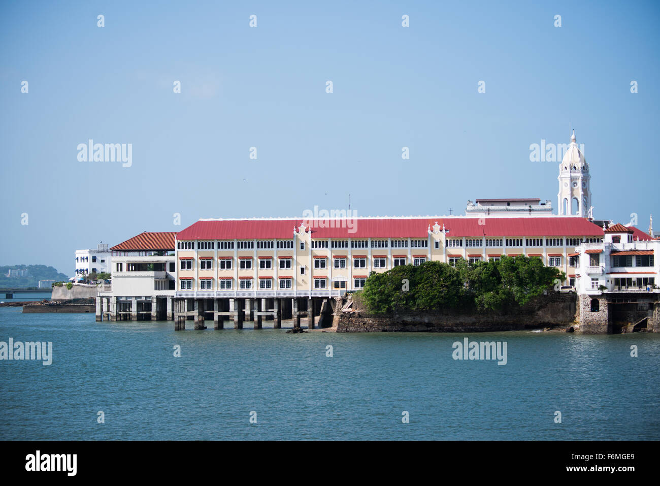 PANAMA CITY, Panama - historische Gebäude an der Küste von Panama City, Panama, Panama-Bucht. Stockfoto