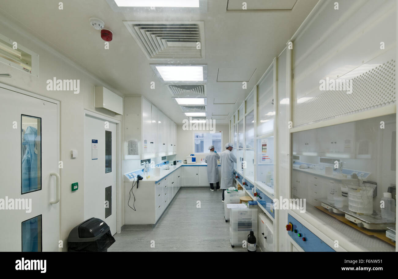 Reinraum-Labor am Imperial College, London. Königliche Schule der Gruben Gebäude. Stockfoto