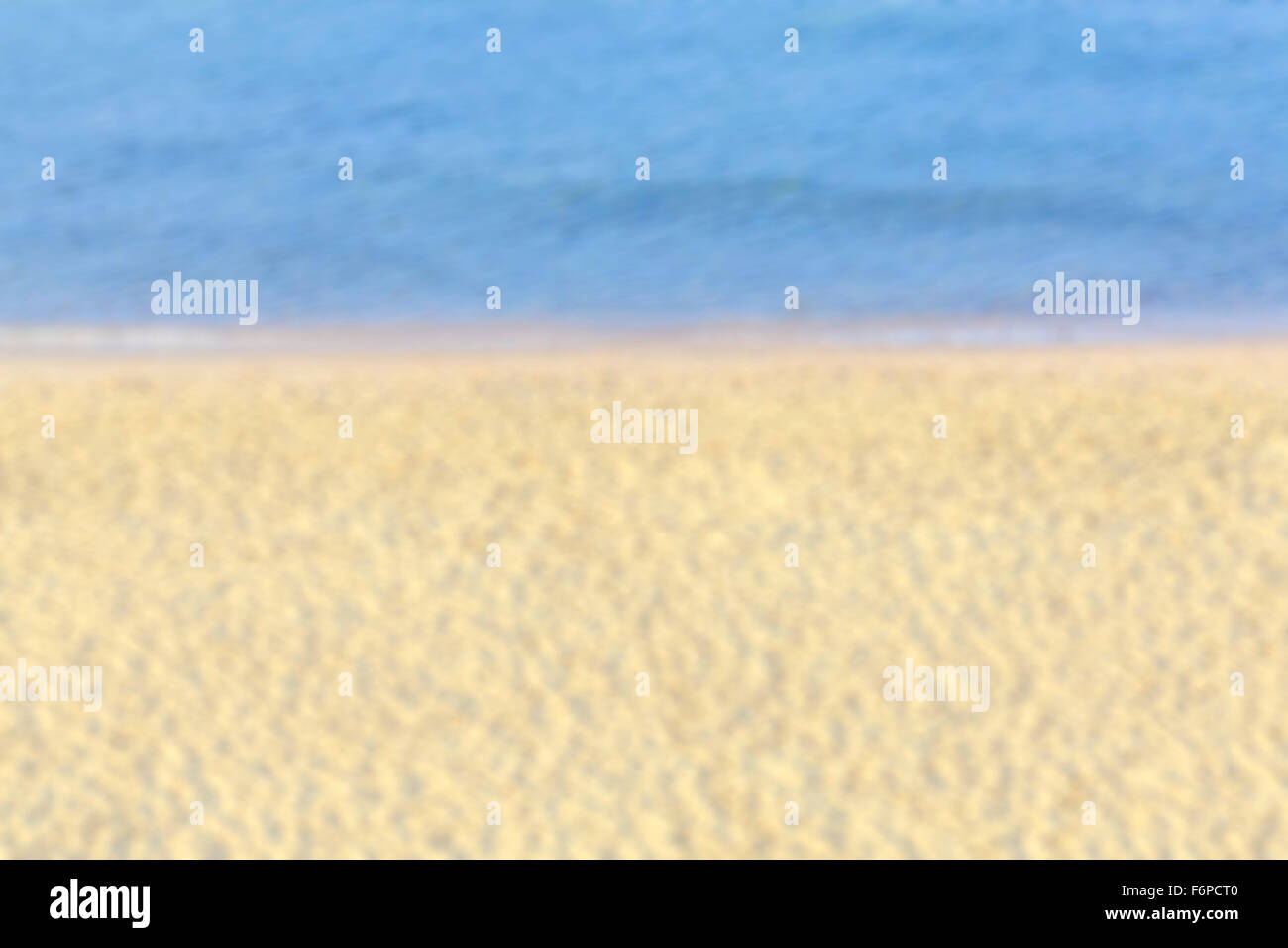 Unscharfes Bild von einem Strand, abstrakten Hintergrund oder Textur. Stockfoto