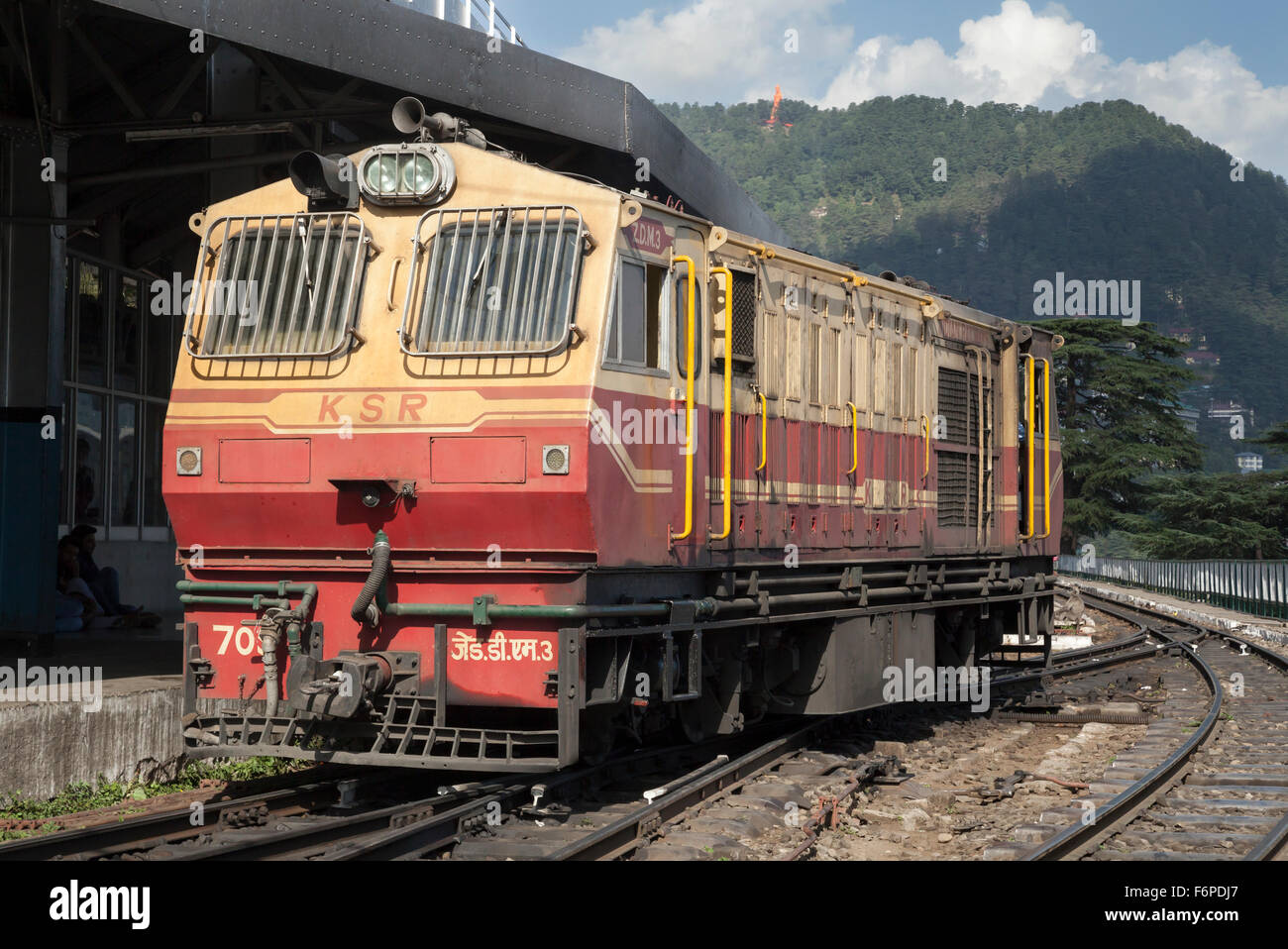 ZDM3 Schmalspur Diesel-hydraulischen Lokomotive der Kalka-Shimla-Bahn am Bahnhof Shimla Stockfoto