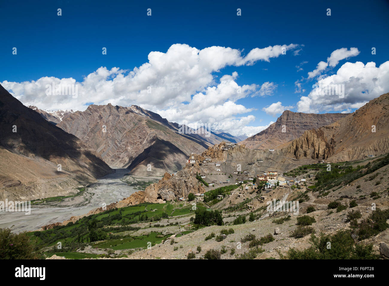 Blick über das Spiti Tal von Dhankar in der Himalaya-Region von Himachal Pradesh, Indien Stockfoto