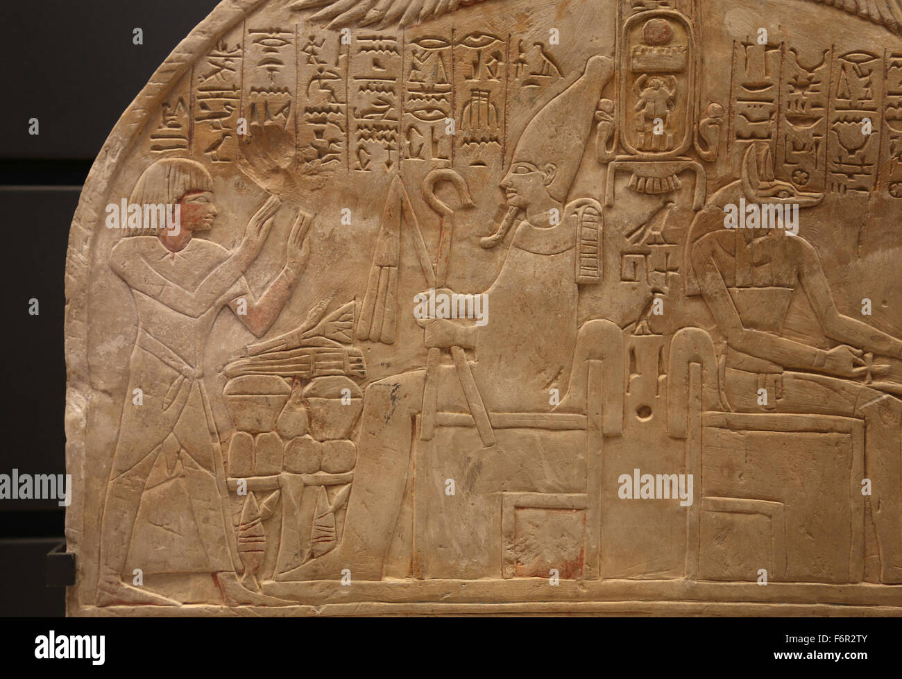 Alten Ägypten. Pa-Pa-Akou im Gebet vor den Göttern Osiris und Wepwawet, um 1400 v. Chr.. Louvre-Museum. Paris. Frankreich. Stockfoto