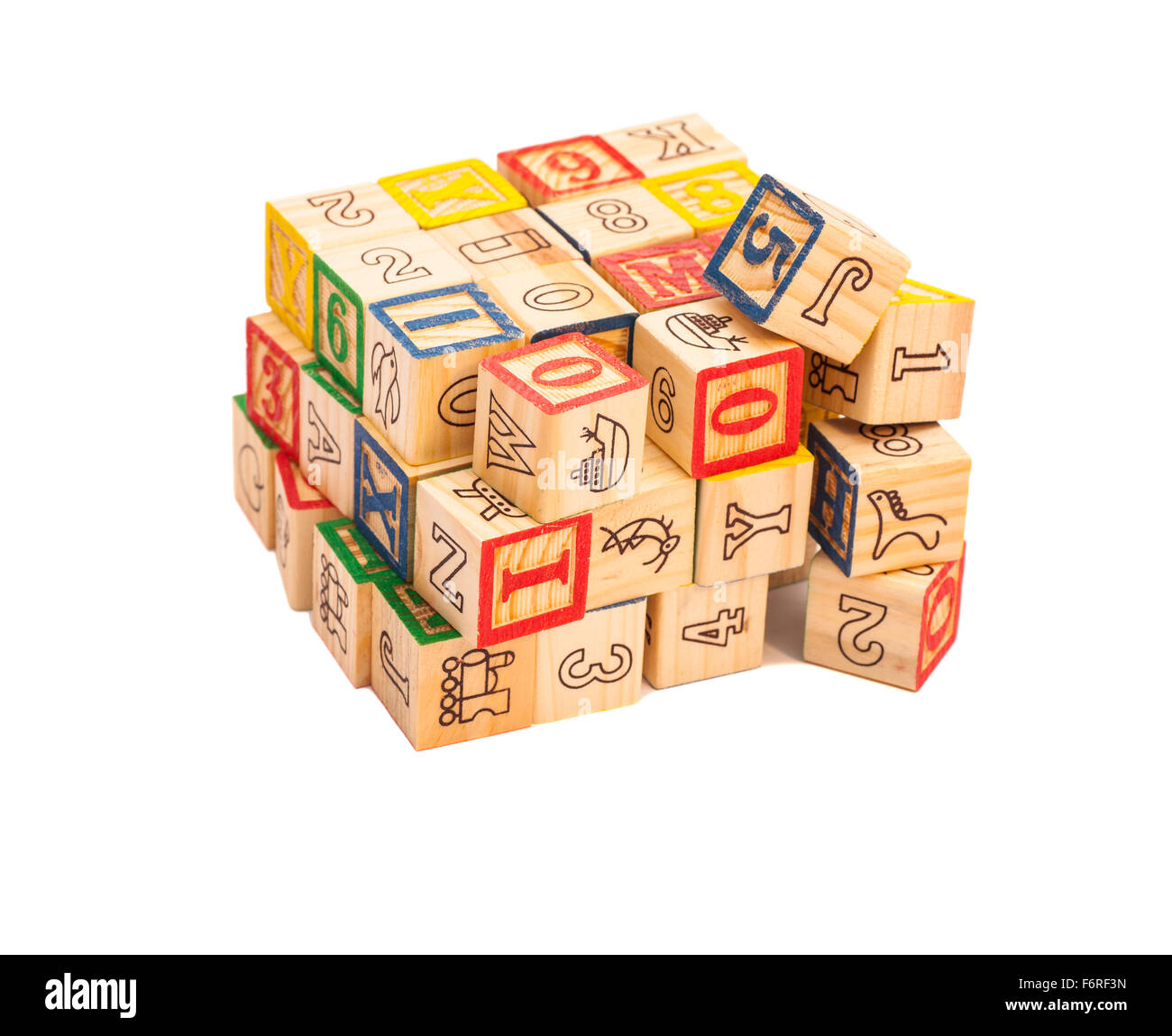 Holzspielzeug-Würfel mit Buchstaben. Hölzerne Alphabet Blöcke Stockfoto