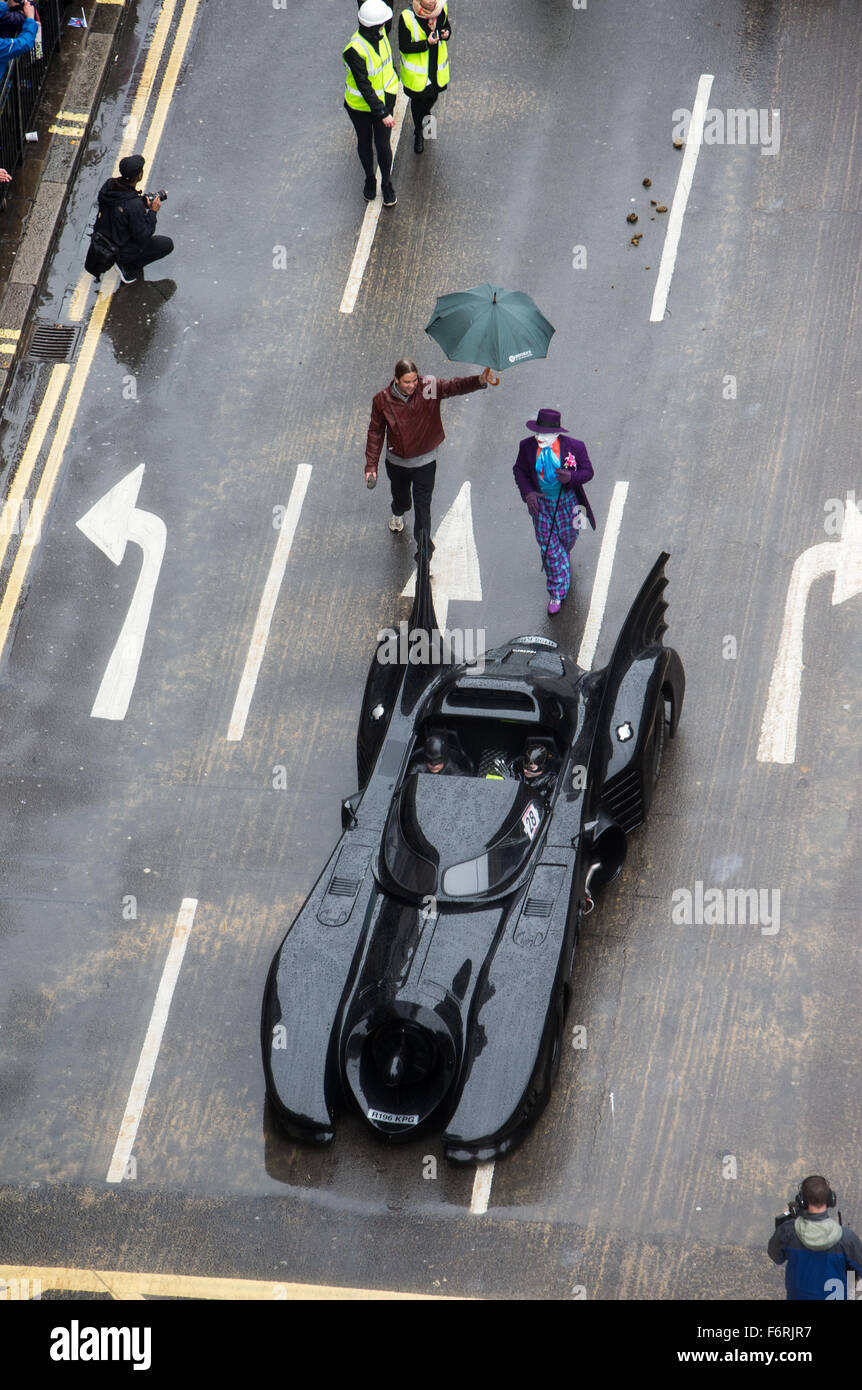 Das Batmobil und Joker parade zu der Lord Mayor es Show durch die Straßen der City of London Stockfoto