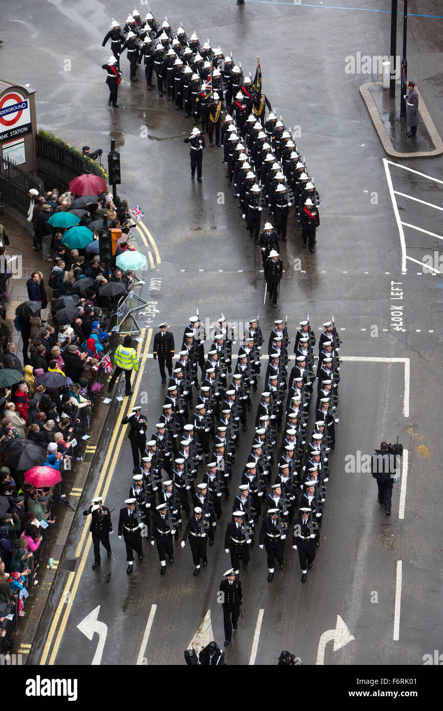 Der Oberbürgermeister zeigen Paraden durch die Straßen der City of London, nach einer Tradition, die seit 800 Jahren andauert. Stockfoto